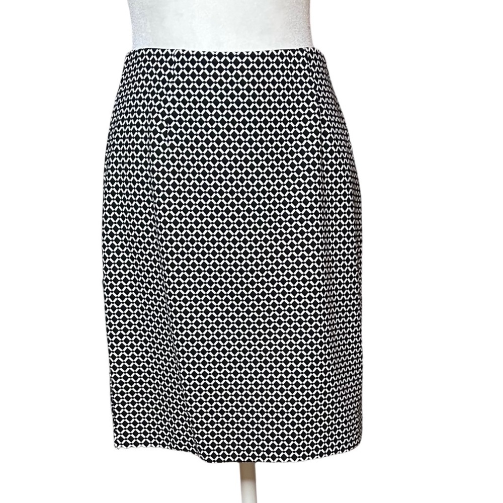 J.Jill Women's Black and White Ponte Knit Pencil Skirt Size XS Petite Career EUC